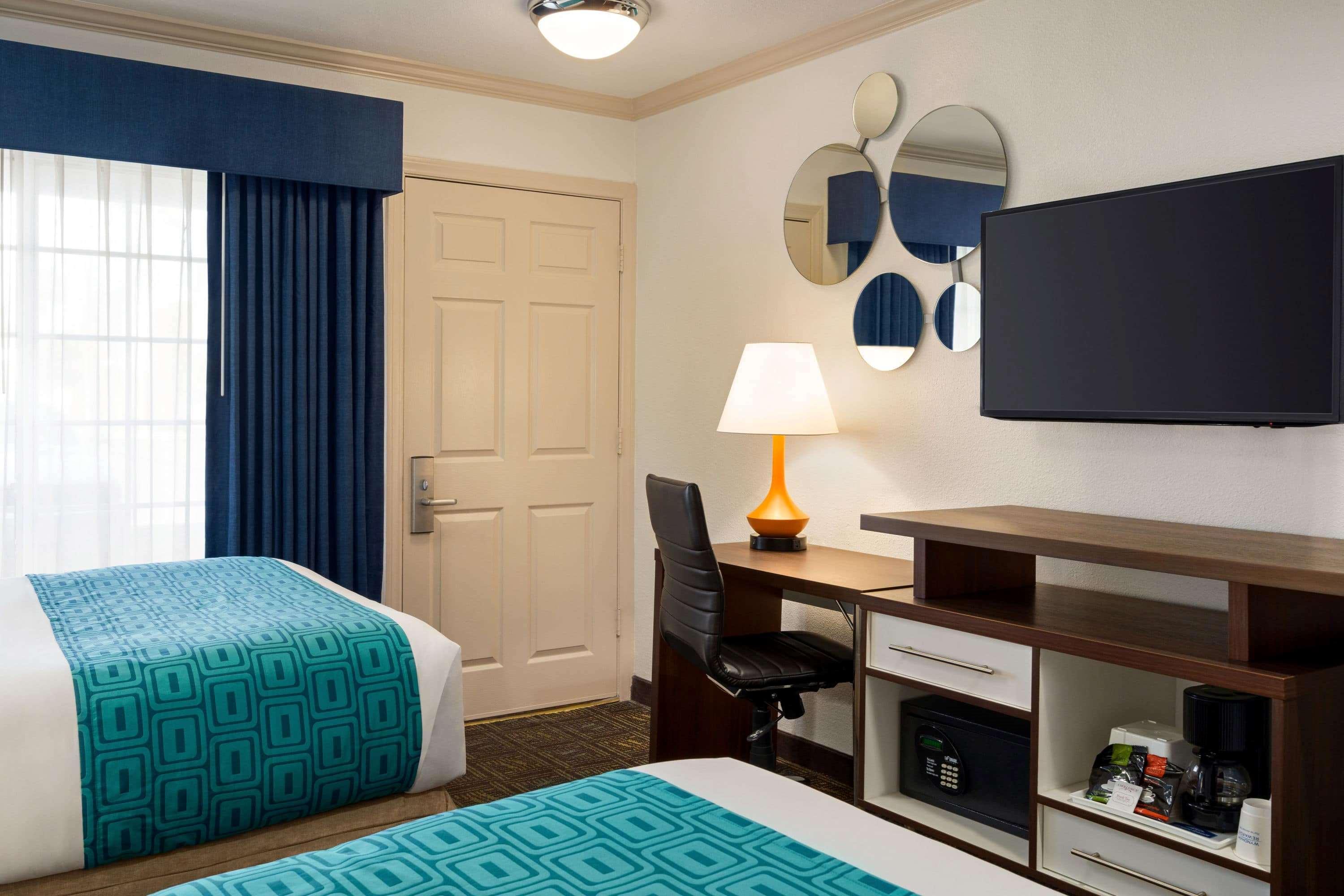 Howard Johnson University - Sdsu - State University Hotel San Diego